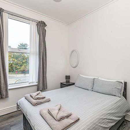 One Bedroom Holiday Apartment Colwyn Bay Εξωτερικό φωτογραφία