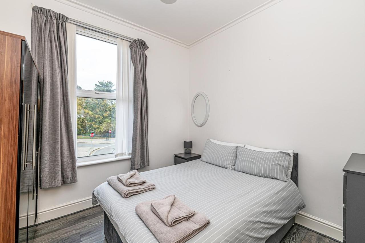 One Bedroom Holiday Apartment Colwyn Bay Εξωτερικό φωτογραφία